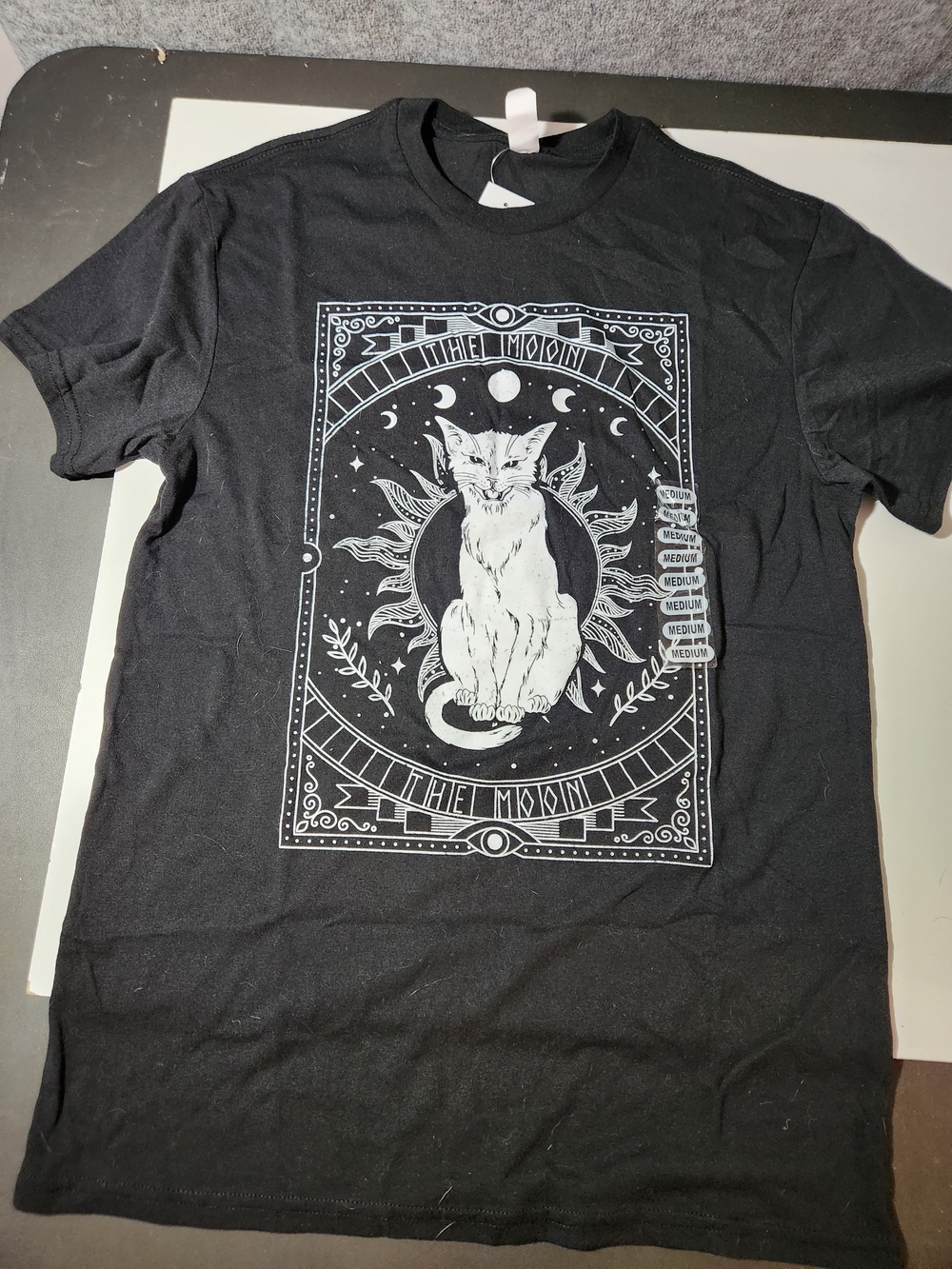 Gothic Cat/ Moon T-Shirt Size Medium
